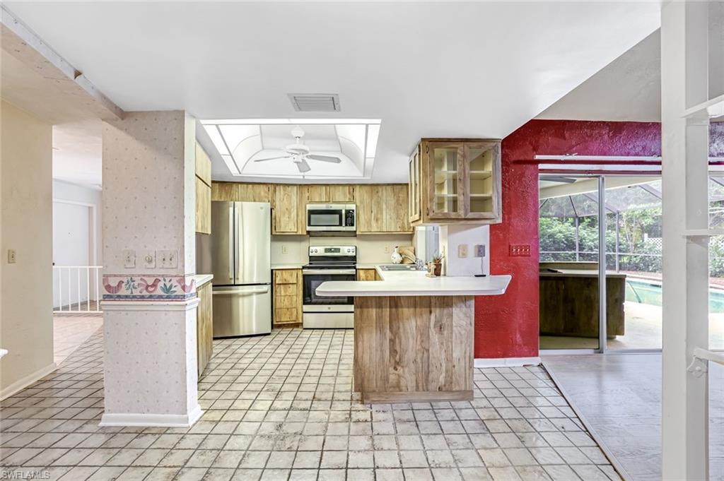 PINE HURST ESTATES - Residential