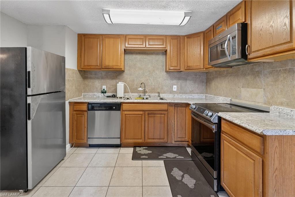 FORT MYERS - Residential