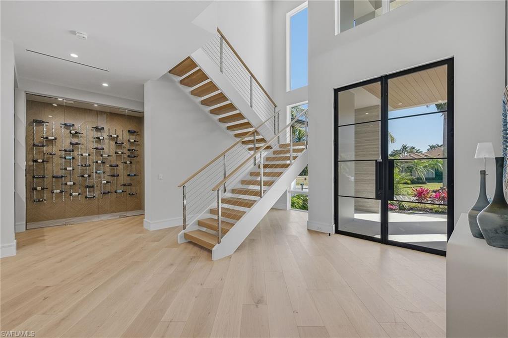 MOORINGS - Residential