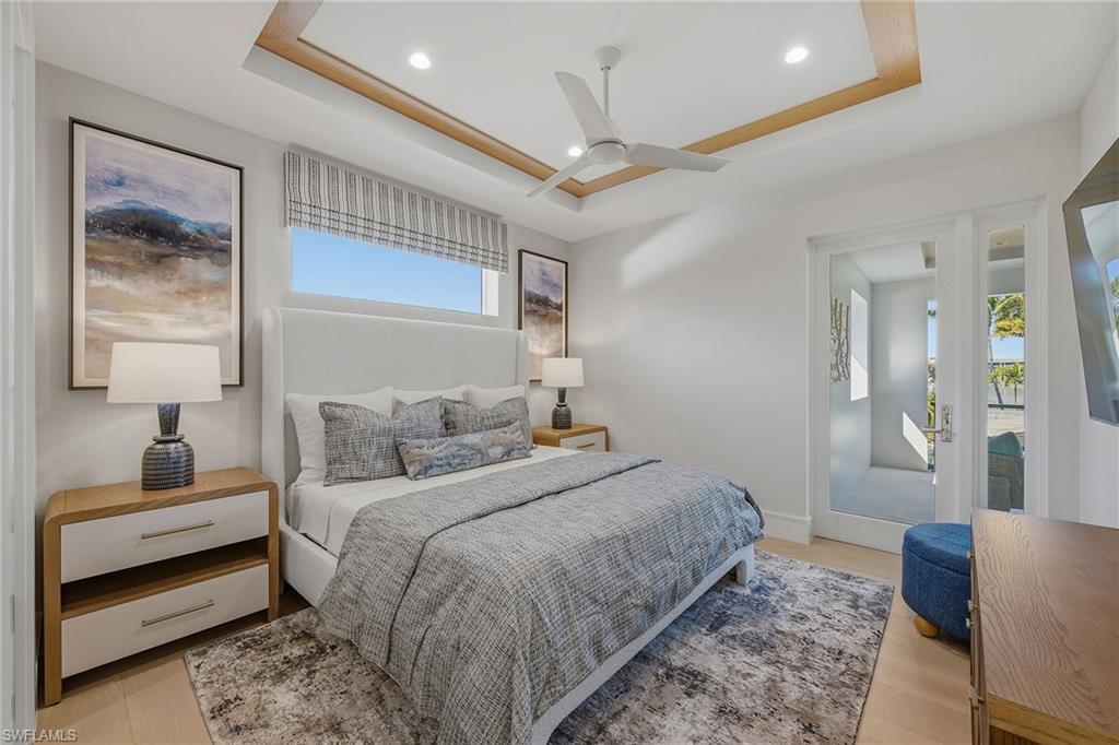 MOORINGS - Residential