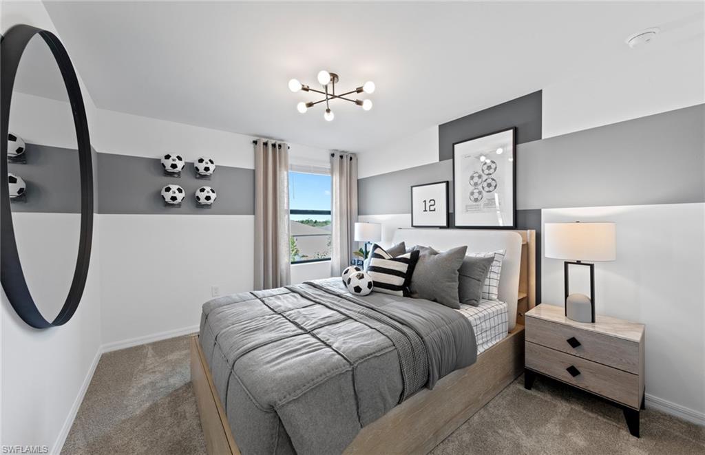 WHISPERING LAKES - Residential