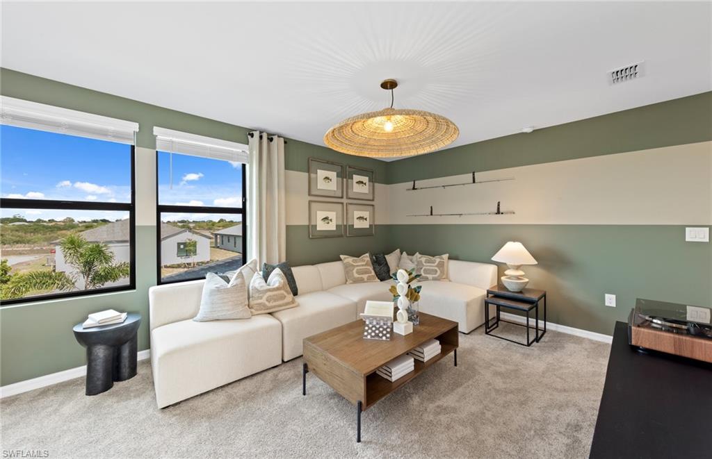 WHISPERING LAKES - Residential