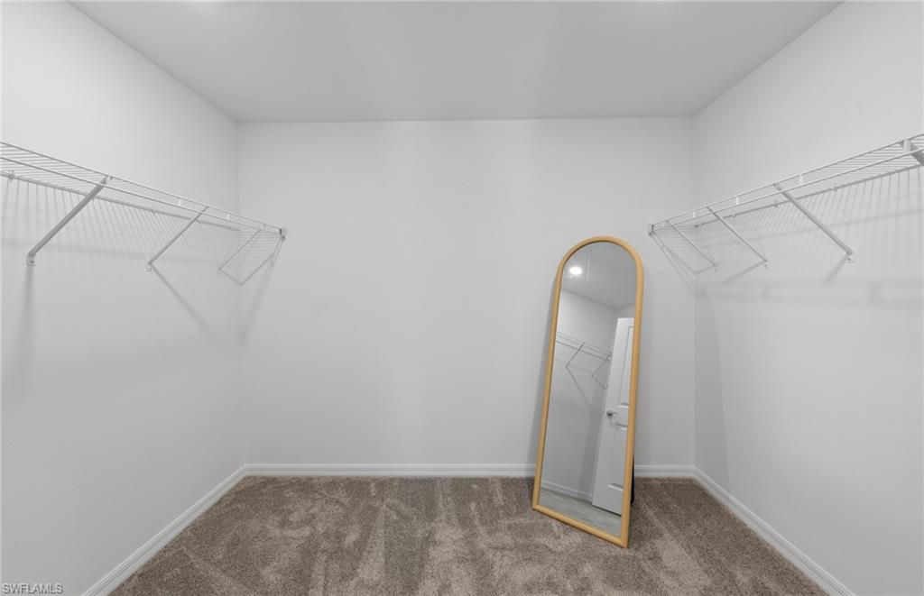 WHISPERING LAKES - Residential