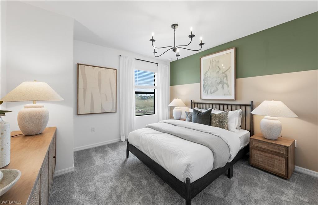 WHISPERING LAKES - Residential