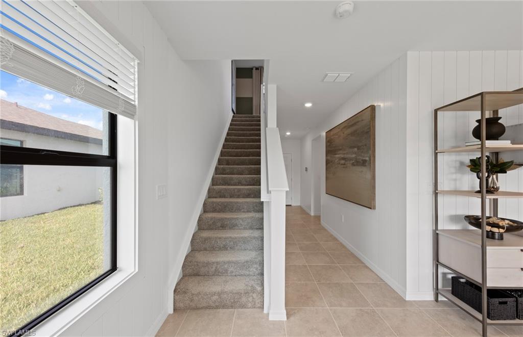 WHISPERING LAKES - Residential