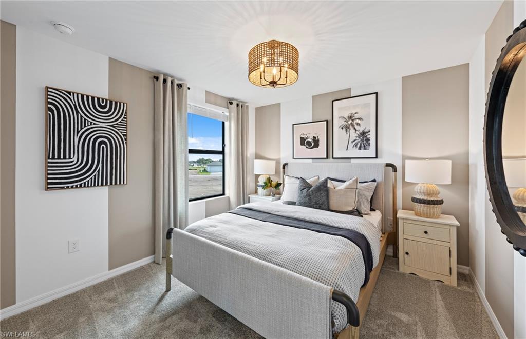 WHISPERING LAKES - Residential