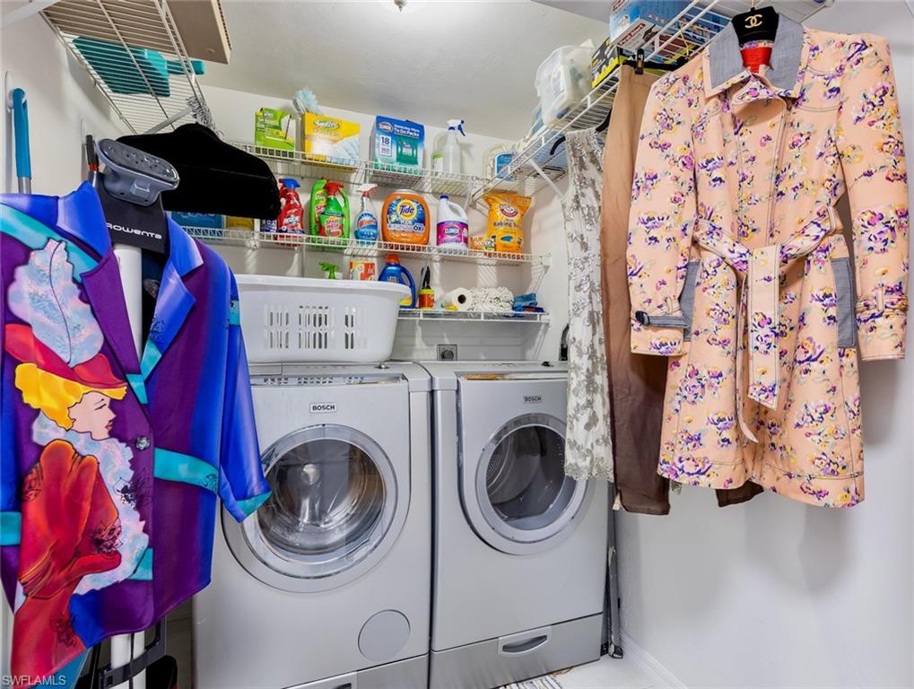 THE RIVER - Residential