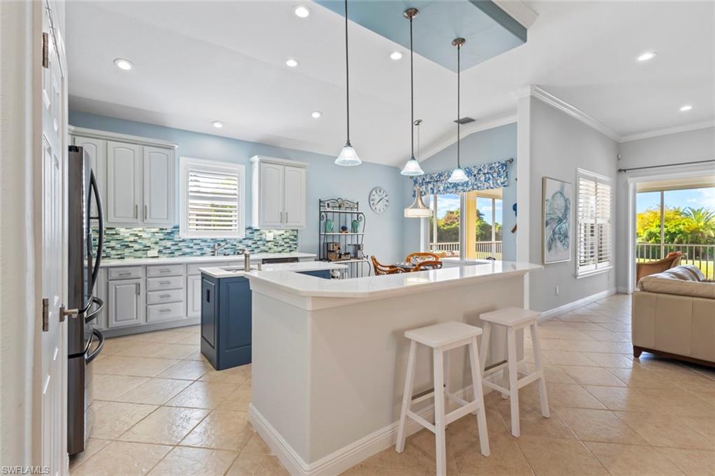 THE ENCLAVE - Residential