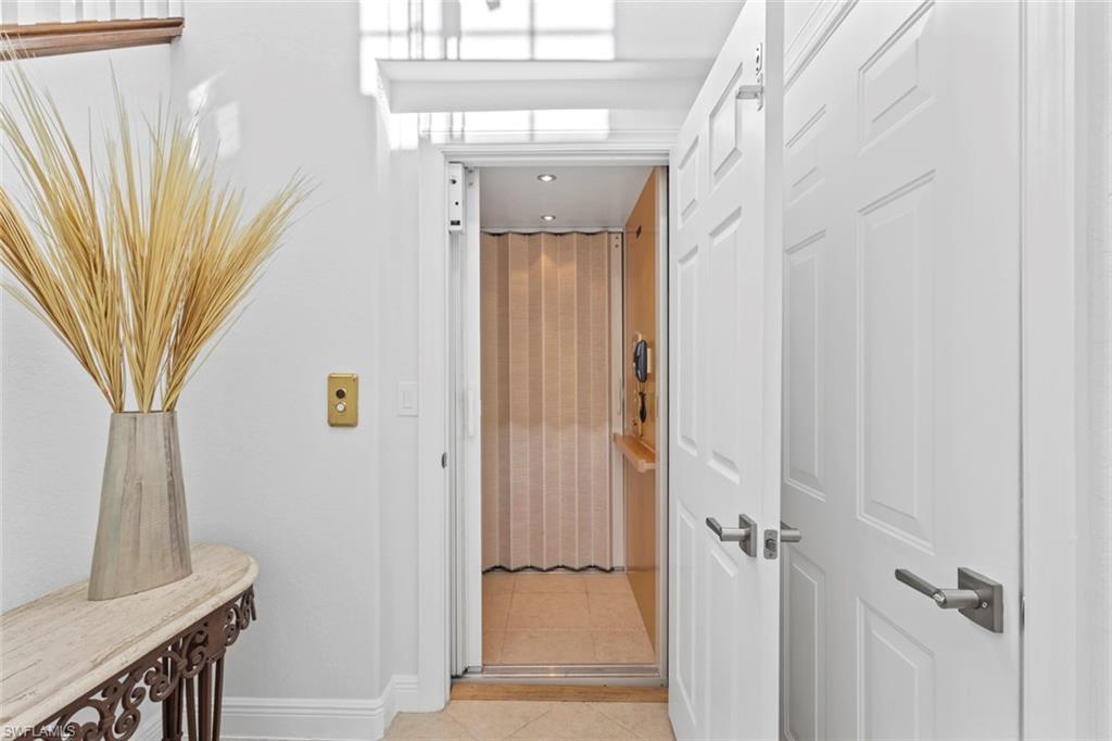 THE ENCLAVE - Residential