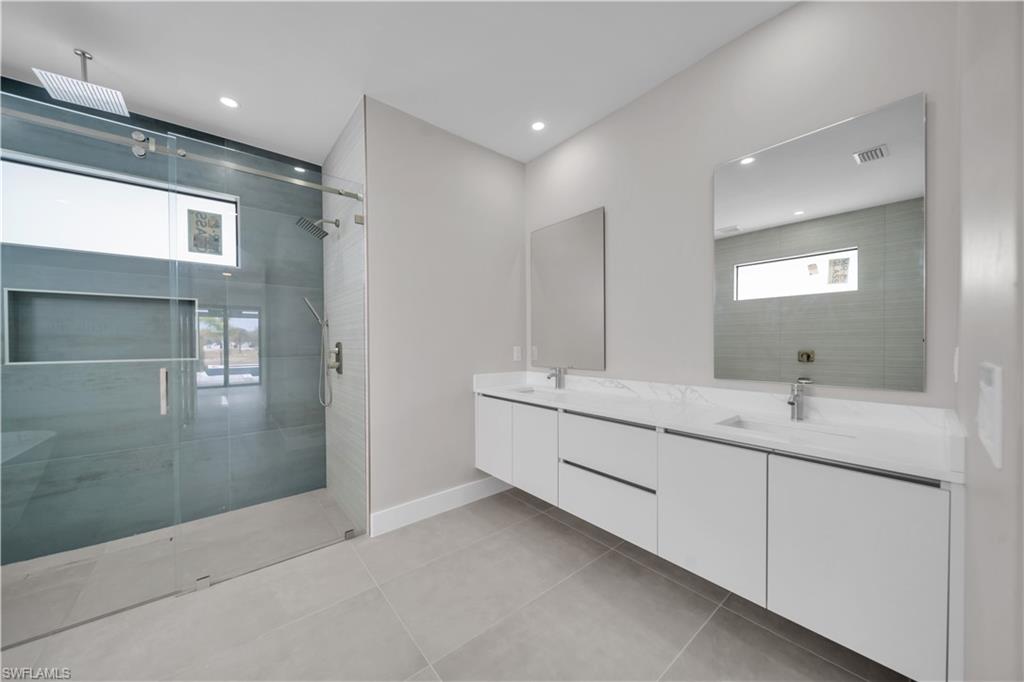 BURNT STORE LAKES - Residential