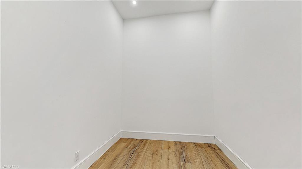 OAKES ESTATES - Residential