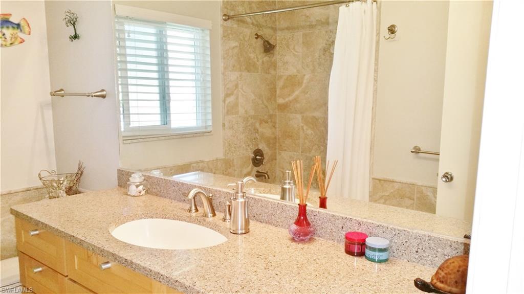 BOULEVARD MANOR - Residential