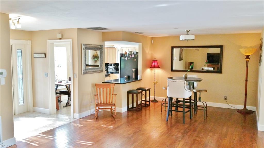 BOULEVARD MANOR - Residential