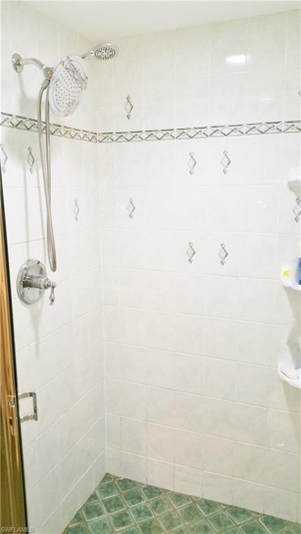 BOULEVARD MANOR - Residential