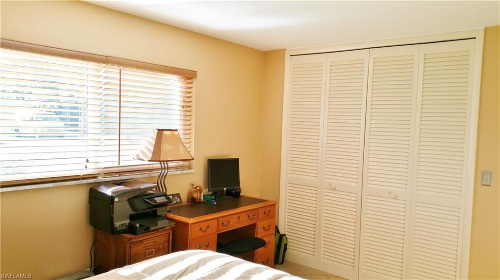 BOULEVARD MANOR - Residential