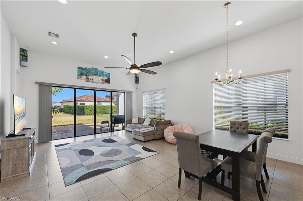 MAPLE RIDGE - Residential