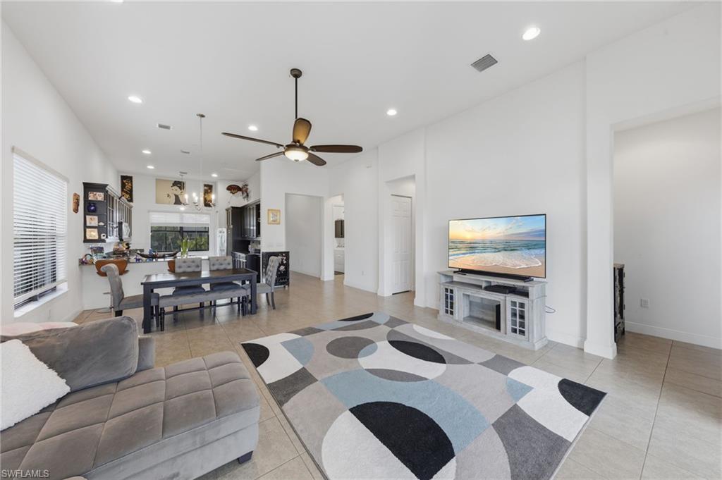 MAPLE RIDGE - Residential