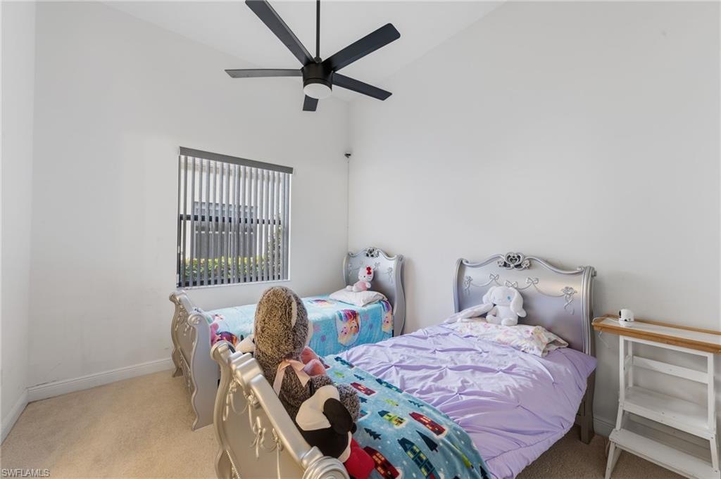 MAPLE RIDGE - Residential