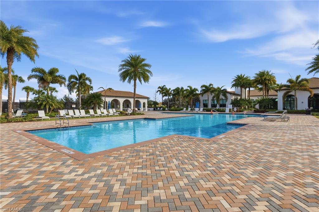 MAPLE RIDGE - Residential