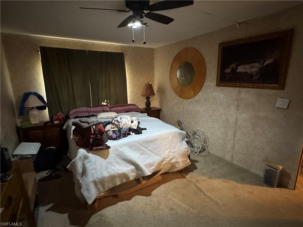 MOBILE MANOR - Residential