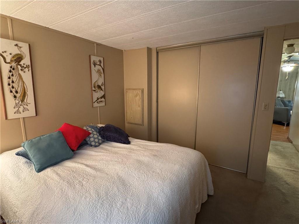 MOBILE MANOR - Residential