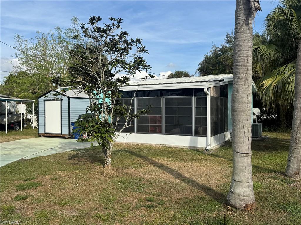 MOBILE MANOR - Residential