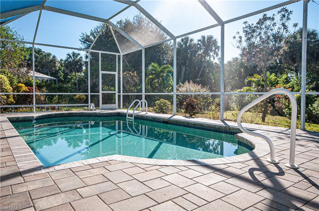 VILLAGES AT COUNTRY CREEK - Residential