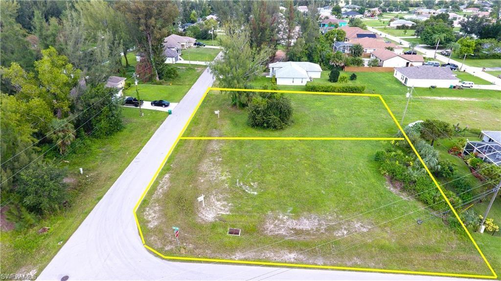 CAPE CORAL - Land