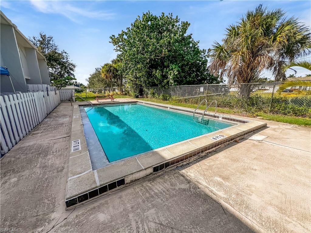 CORAL BAYVIEW CONDO - Residential Lease