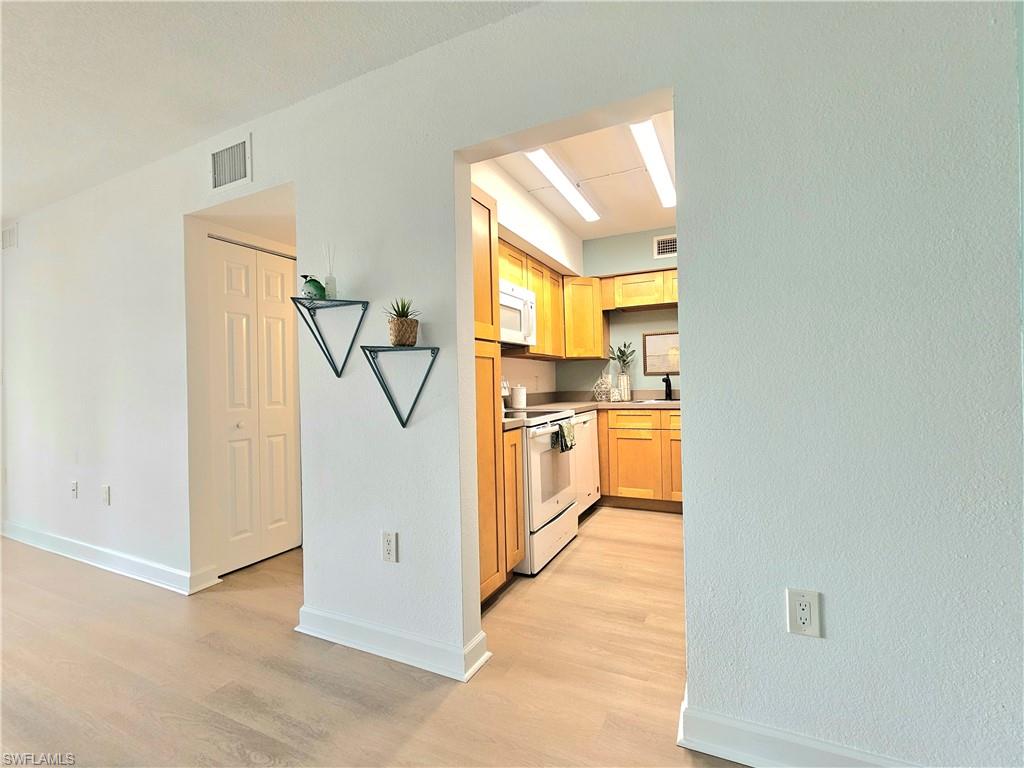 PORT CHARLOTTE - Residential