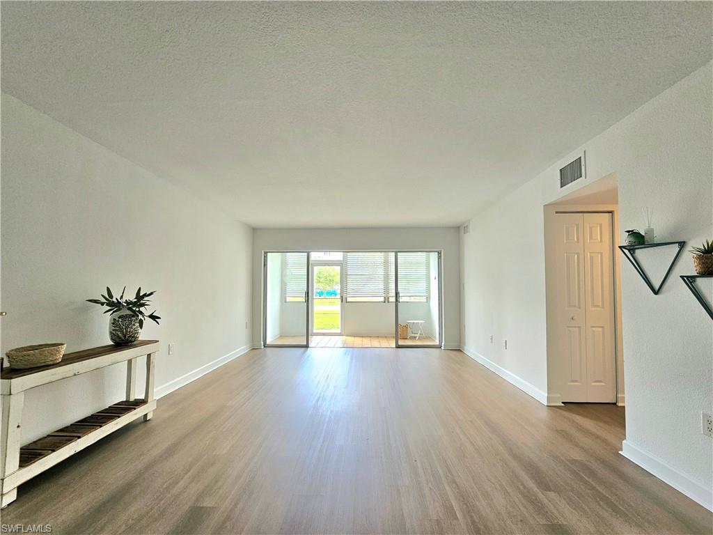 PORT CHARLOTTE - Residential