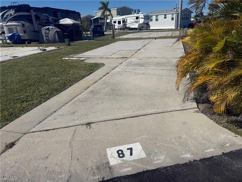 19681 Summerlin #87 RD FORT MYERS FL 33908