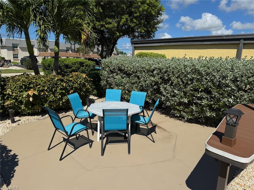 RENDEZVOUS CONDO - Residential