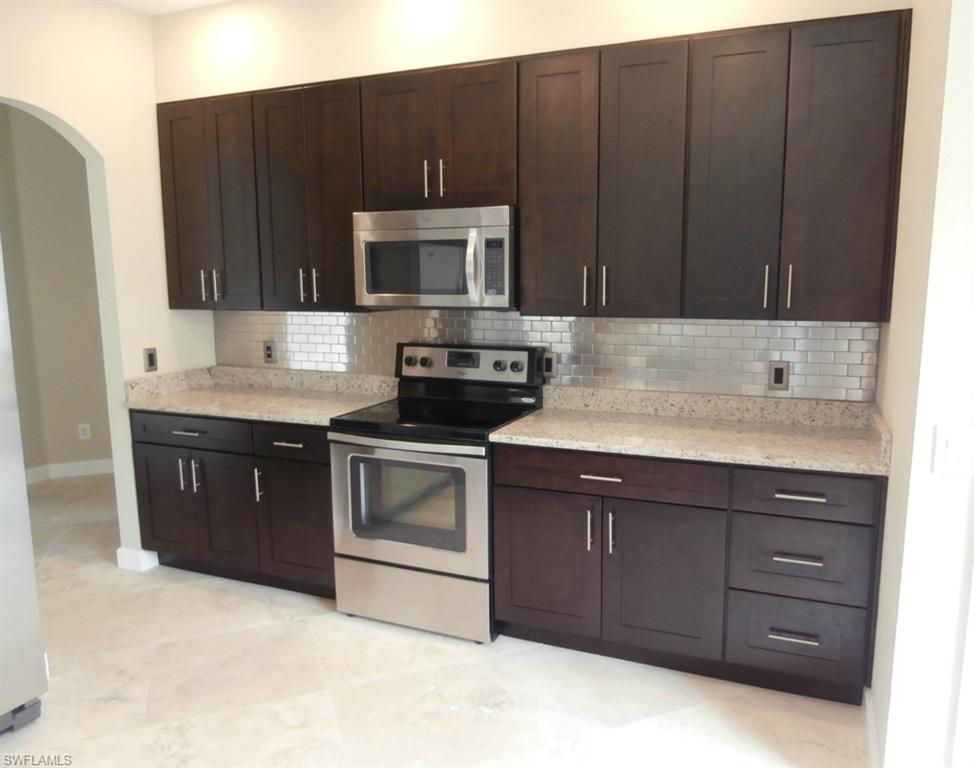 REFLECTION LAKES - Residential