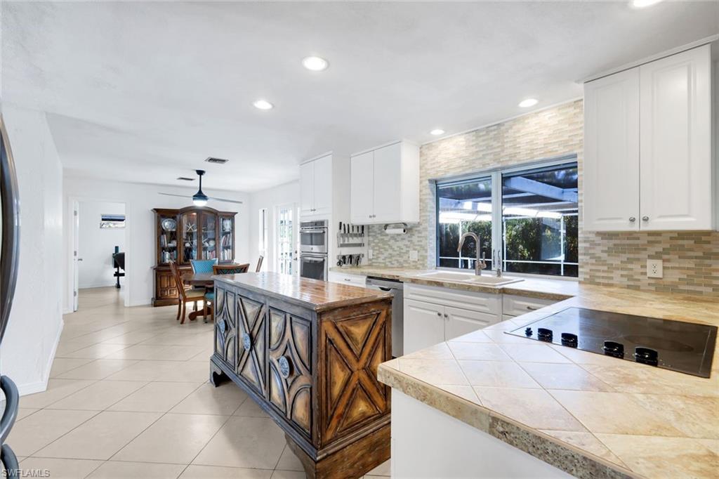 FLAMINGO ESTATES - Residential