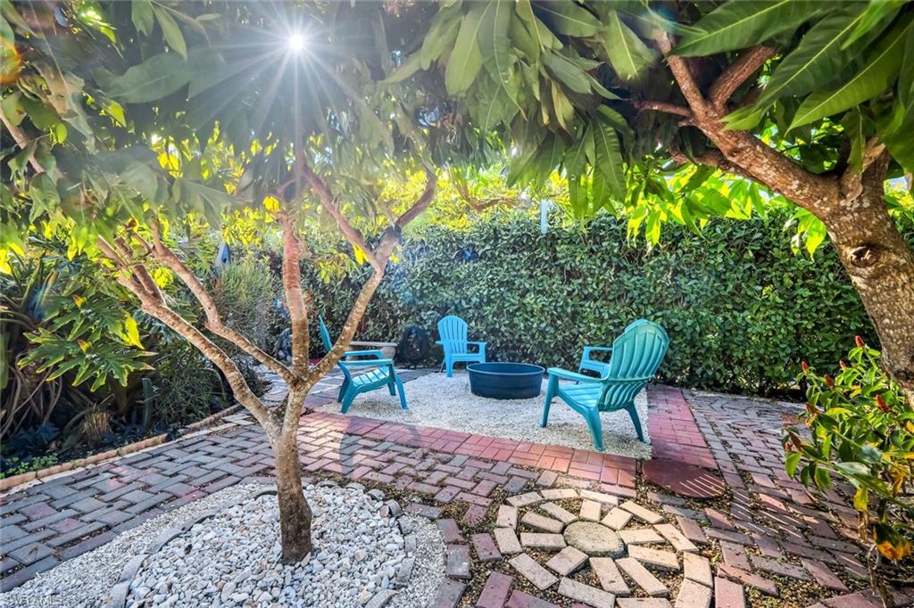 FLAMINGO ESTATES - Residential