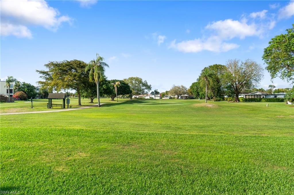 LAKEWOOD - Residential