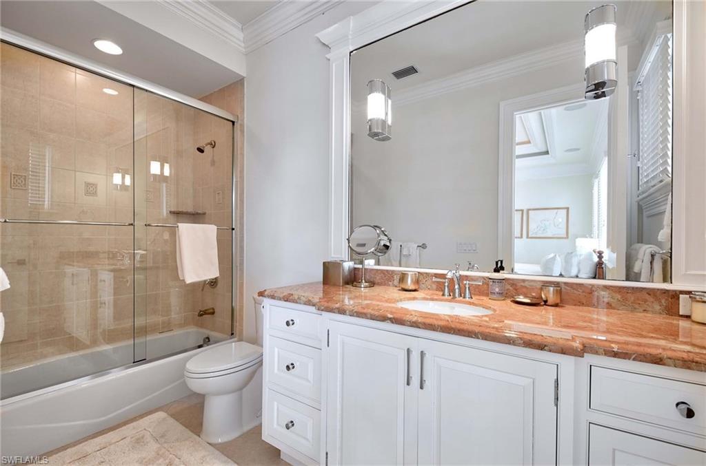 ROYAL HARBOR - Residential