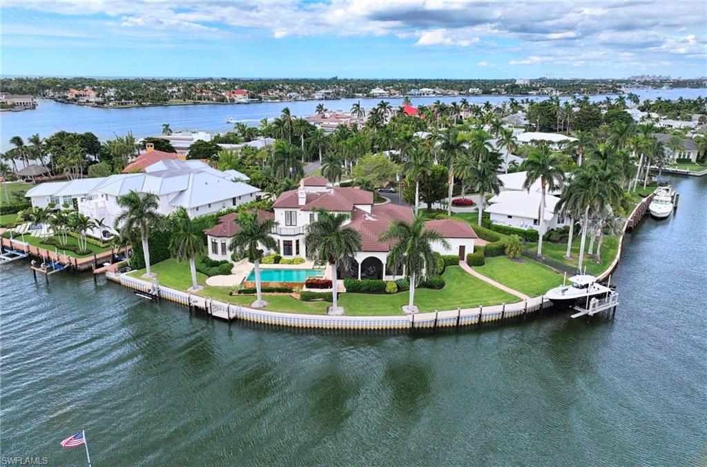 ROYAL HARBOR - Residential