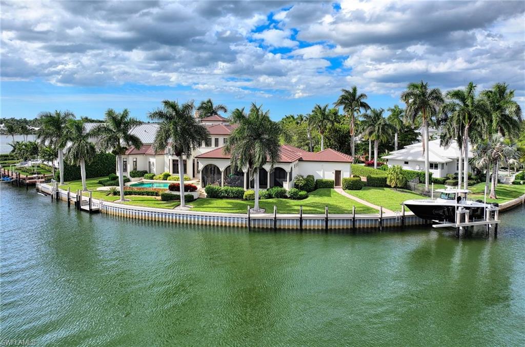 ROYAL HARBOR - Residential