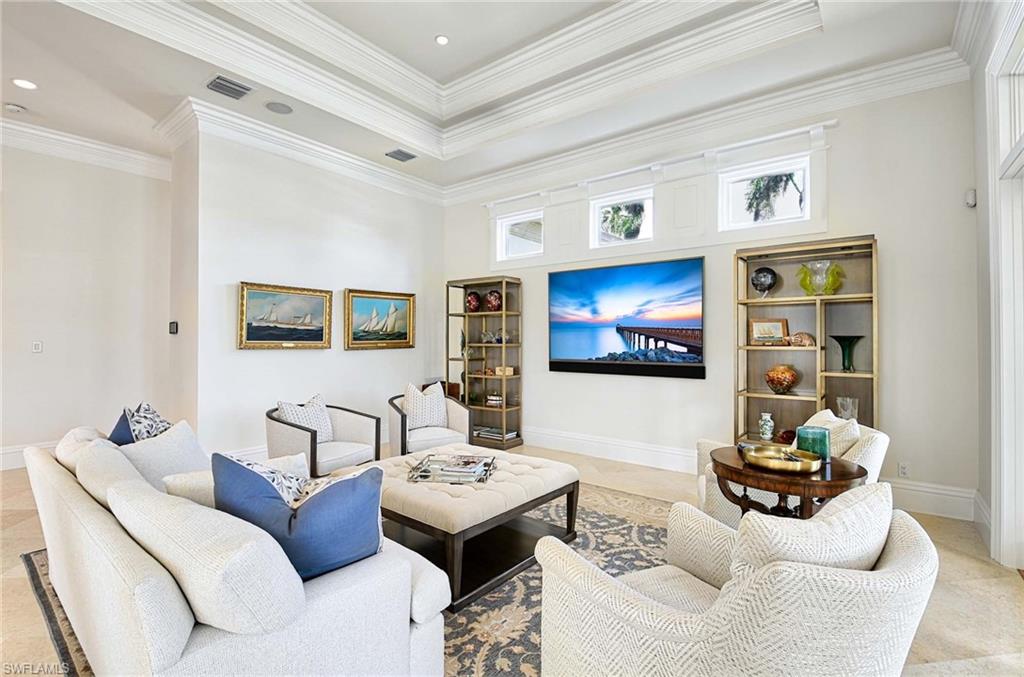 ROYAL HARBOR - Residential