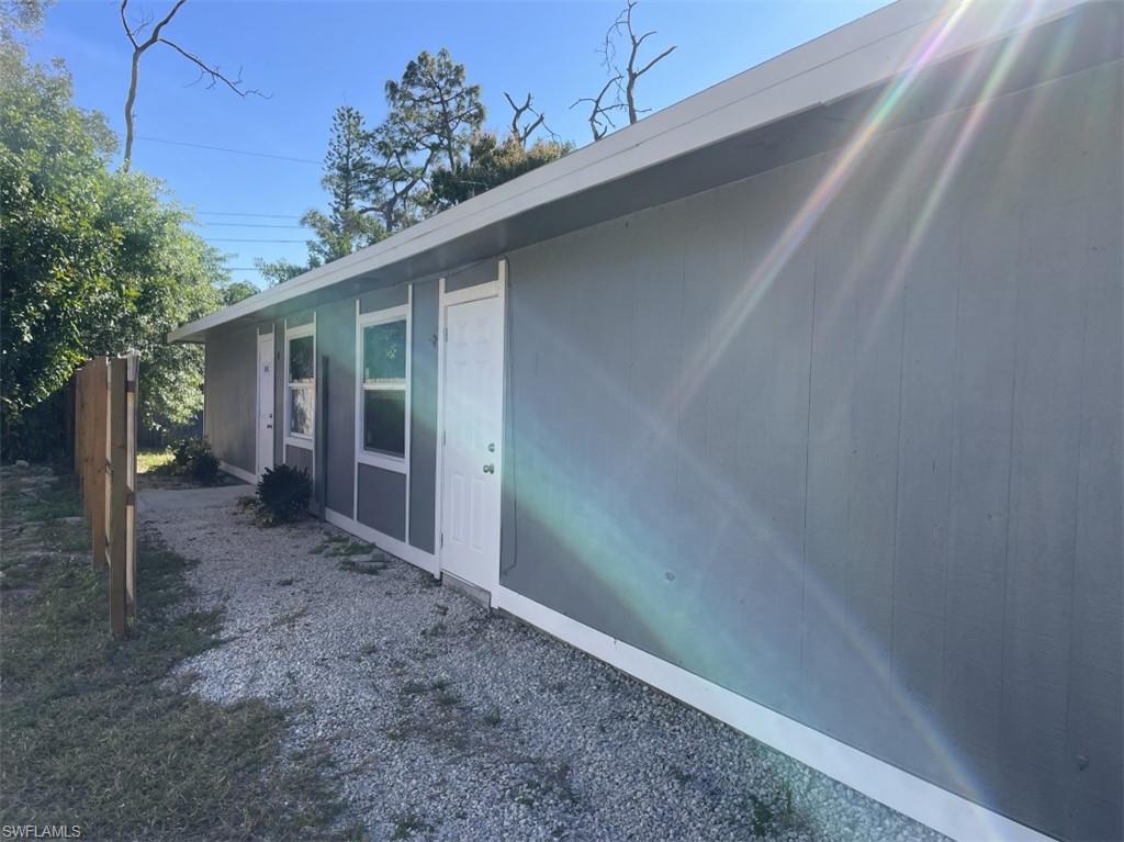 PINE MANOR - Residential