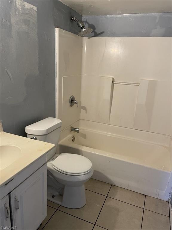 PINE MANOR - Residential