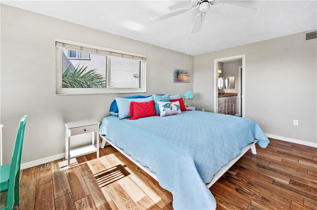 PARKWAY CONDO - Residential