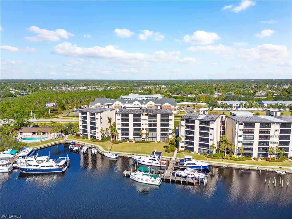 PARKWAY CONDO - Residential