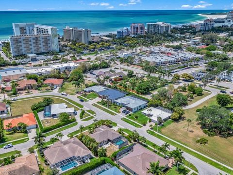 A home in MARCO ISLAND