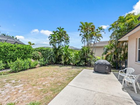 A home in MARCO ISLAND