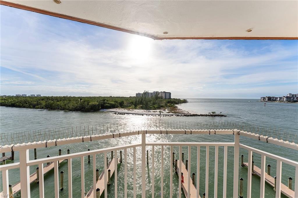 1204 Edington PL C402