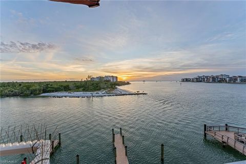 1204 Edington PL C402 MARCO ISLAND FL 34145