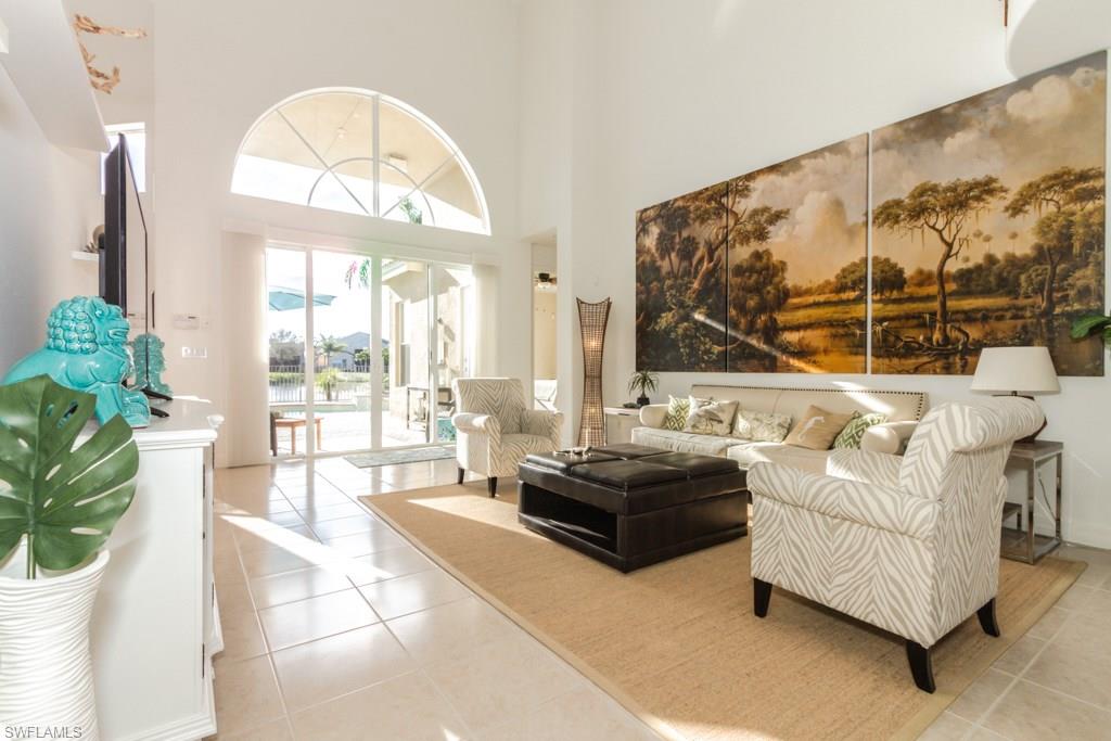 SATURNIA LAKES - Residential